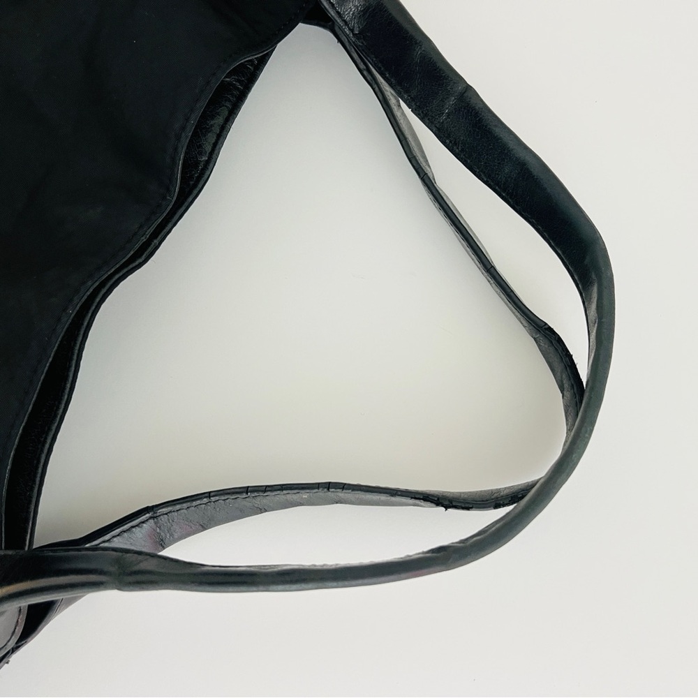 HOBO Black Crossbody Tote Zippers Nylon Classic - Picture 5 of 9